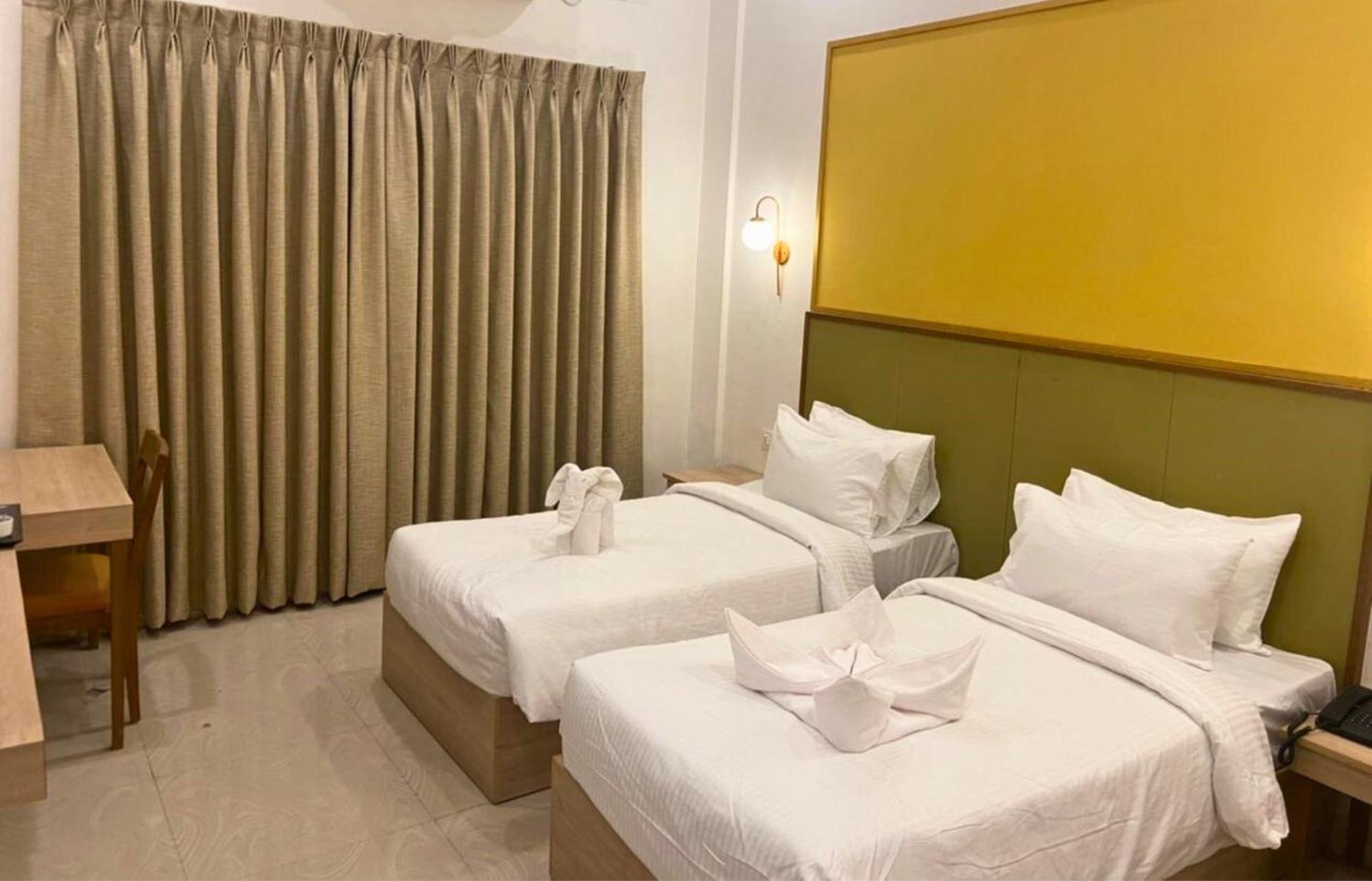 Kenth Hari Resort Dhaulpur By Shrigo Hotels Bagian luar foto